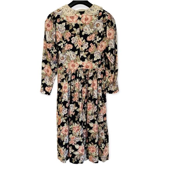 Vintage Petite Lanz Black Floral Lace Collar Dress w/ Pockets Size 6 - Picture 3 of 7